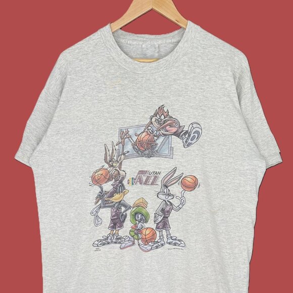 UTAH JAZZ X LOONEY Tunes Shirt, Utah Basketball Sweatshirt, All Star Tee - Picture 4 of 4